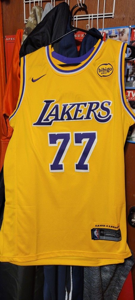 New Lakers Jersey