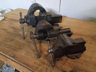 Bench vises vintage