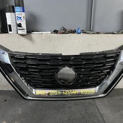 2021-2022-2023 NISSAN ROGUE GRILL OEM USED #9262