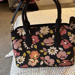 Kate Spade -New floral  road trip purse