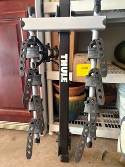 Thule 4 bike rack with hitch
