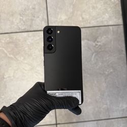 SAMSUNG S22 UNLOCKED 