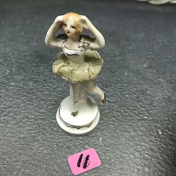 Ballerina Statue