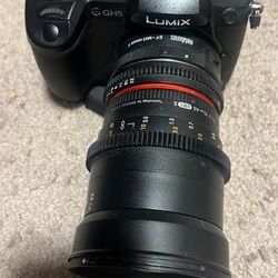 Panasonic GH5 