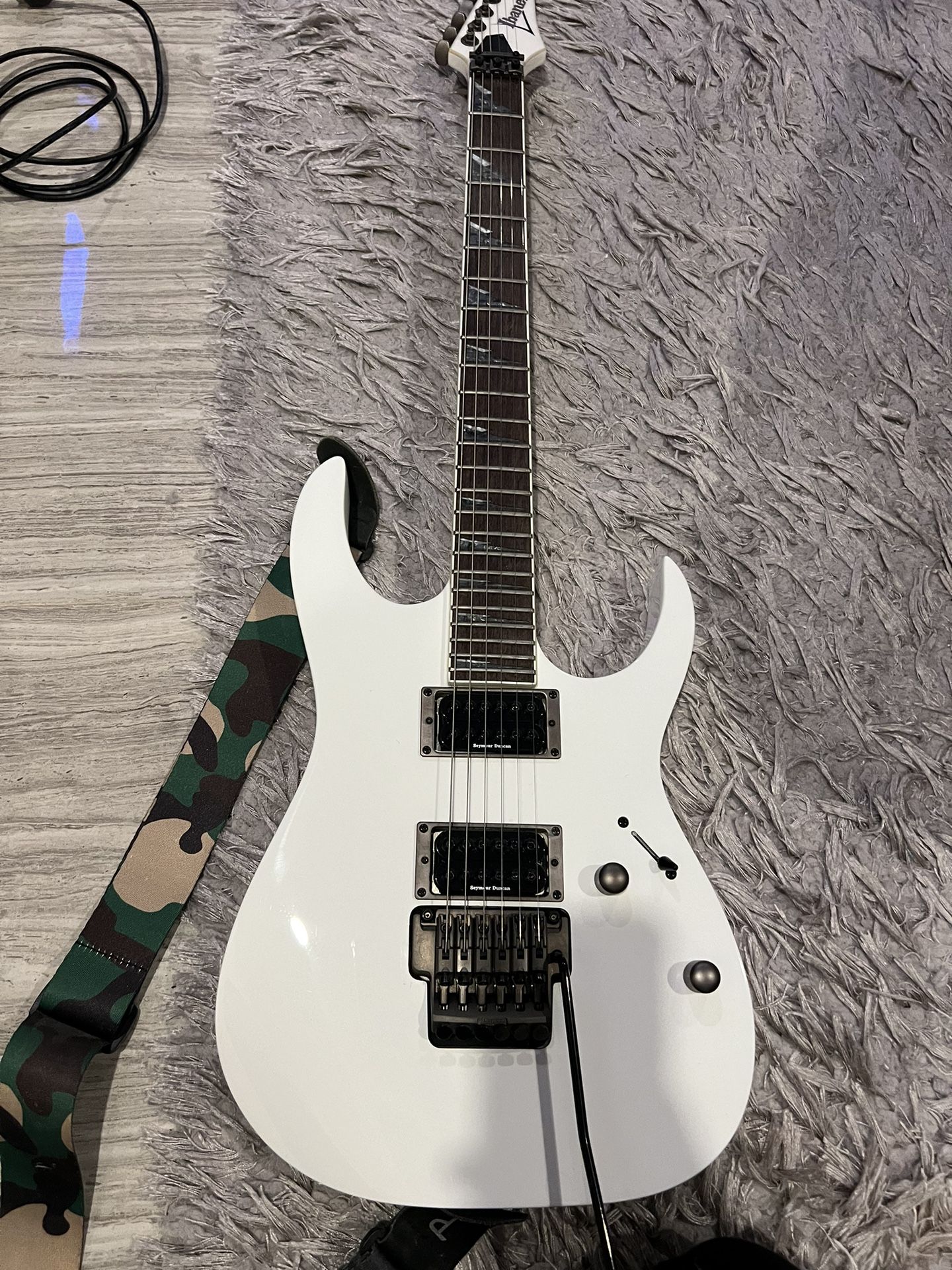 Ibanez RG neckthru No Trade S Duncan Invaders Flawless Conditions for ...