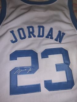 Michael Jordan Jersey UNC Tar Heels #23 Size 54 Hardwood Legends