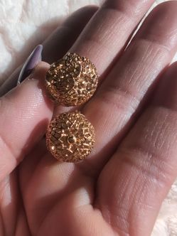 Monet golden earrings