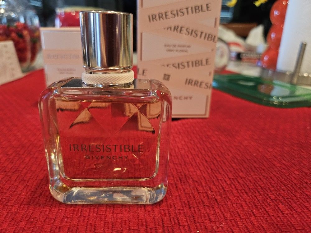 GIVENCHY (NEW) IRRESISTIBLE 35ML
