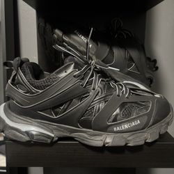 Balenciaga Track