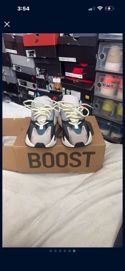 Yeezy Wave Runner