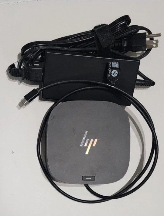 HP USB-C Dock G5-8 in 1 Adapter for Both USB-C and Thunderbolt-Enabled Laptops, PCs, & Notebooks