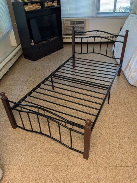 Modern Metal Twin Bed with Headboard and Footboard in Black
