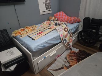 Bed, shelf, TV