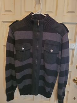 Men's X Ray Zippered Sweater Size XL.  Hardly Worn.  Very Warm. 
