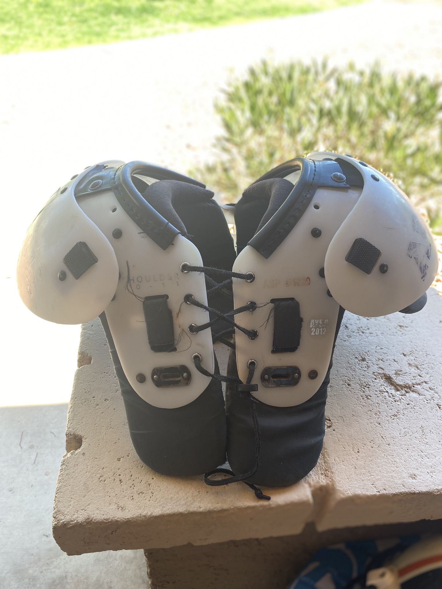 Kids Shoulder Pads For Football