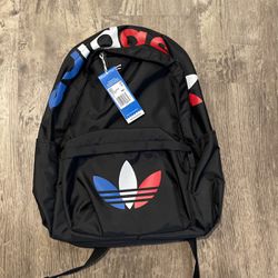 Adidas Tricolor Backpack 🎒