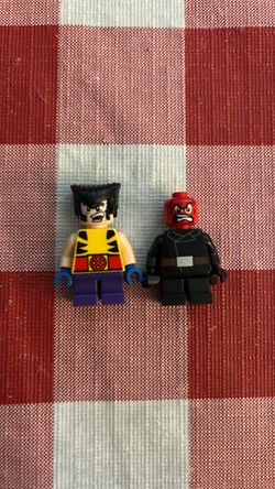LEGO Wolverine and Red Skull Minifigures