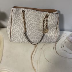 m k purse 