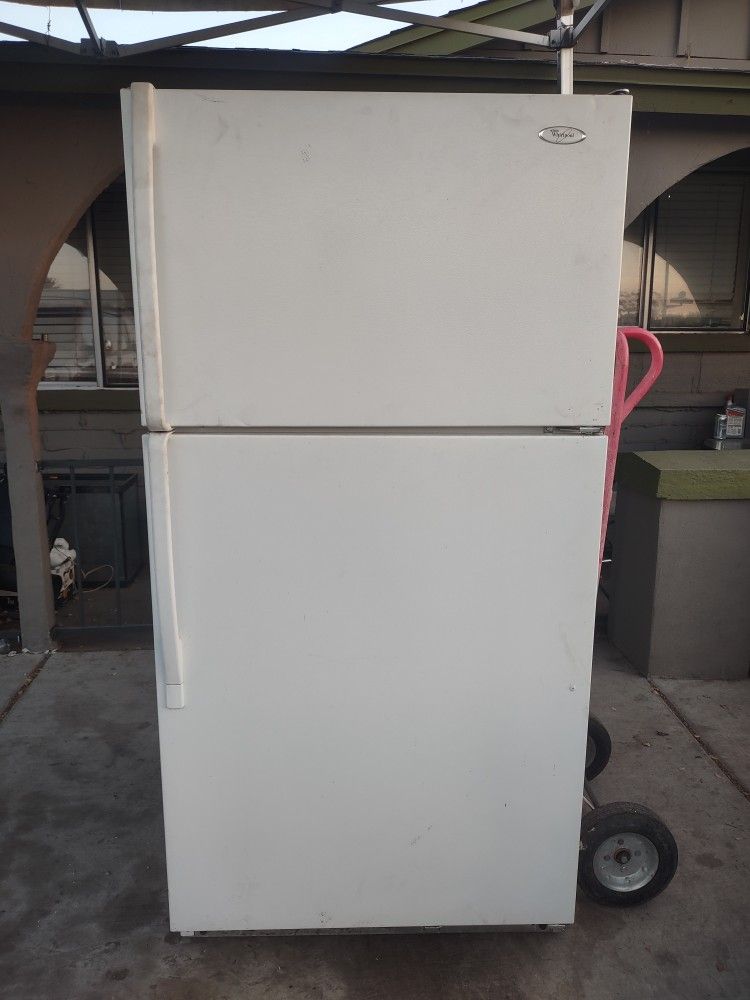 $180 Whirlpool Fridge Great Condition