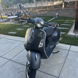 2012 Vespa GTS 250