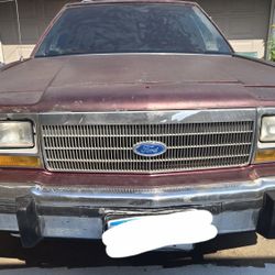 *FOR PARTS* 1989 Ford LTD Crown Victoria
