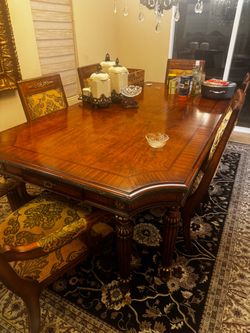 Traditional Wood Dining Table with Chairs