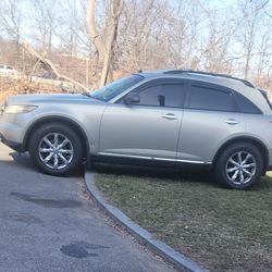 2007 Infiniti Fx35