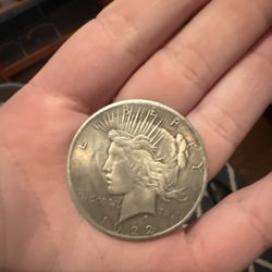 1922 Liberty Silver Dollar 