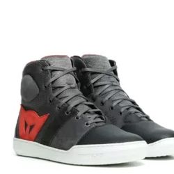 Dainese Men's York Air Shoes - Black/Red