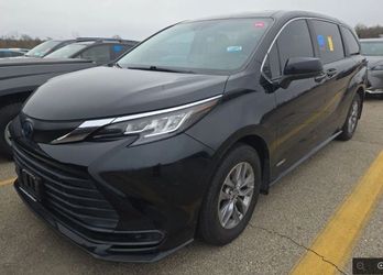 2021 Toyota Sienna