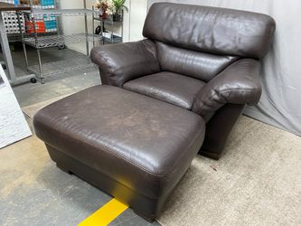 GAMMA ARREDAMENTI Made in Italy Brown Leather Wide Armchair w/ Ottoman