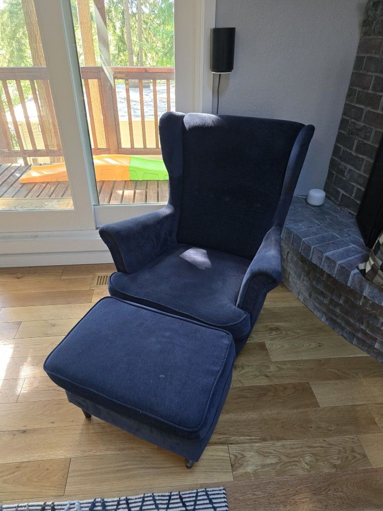 IKEA STRANDMON Chair