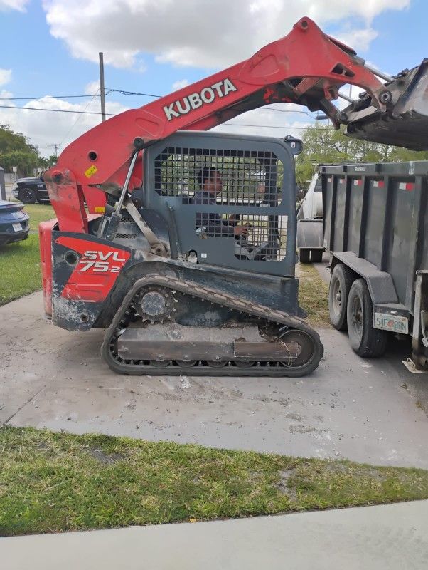 Bobcat Excavadora Volteo 