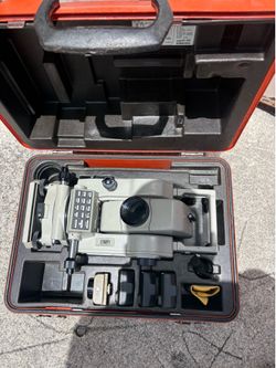 Sokkisha / Topcon Total Station
