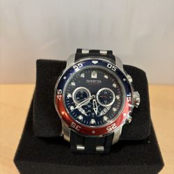 Invicta Pro Diver SCUBA Men's Watch - 48mm. Brand new!!