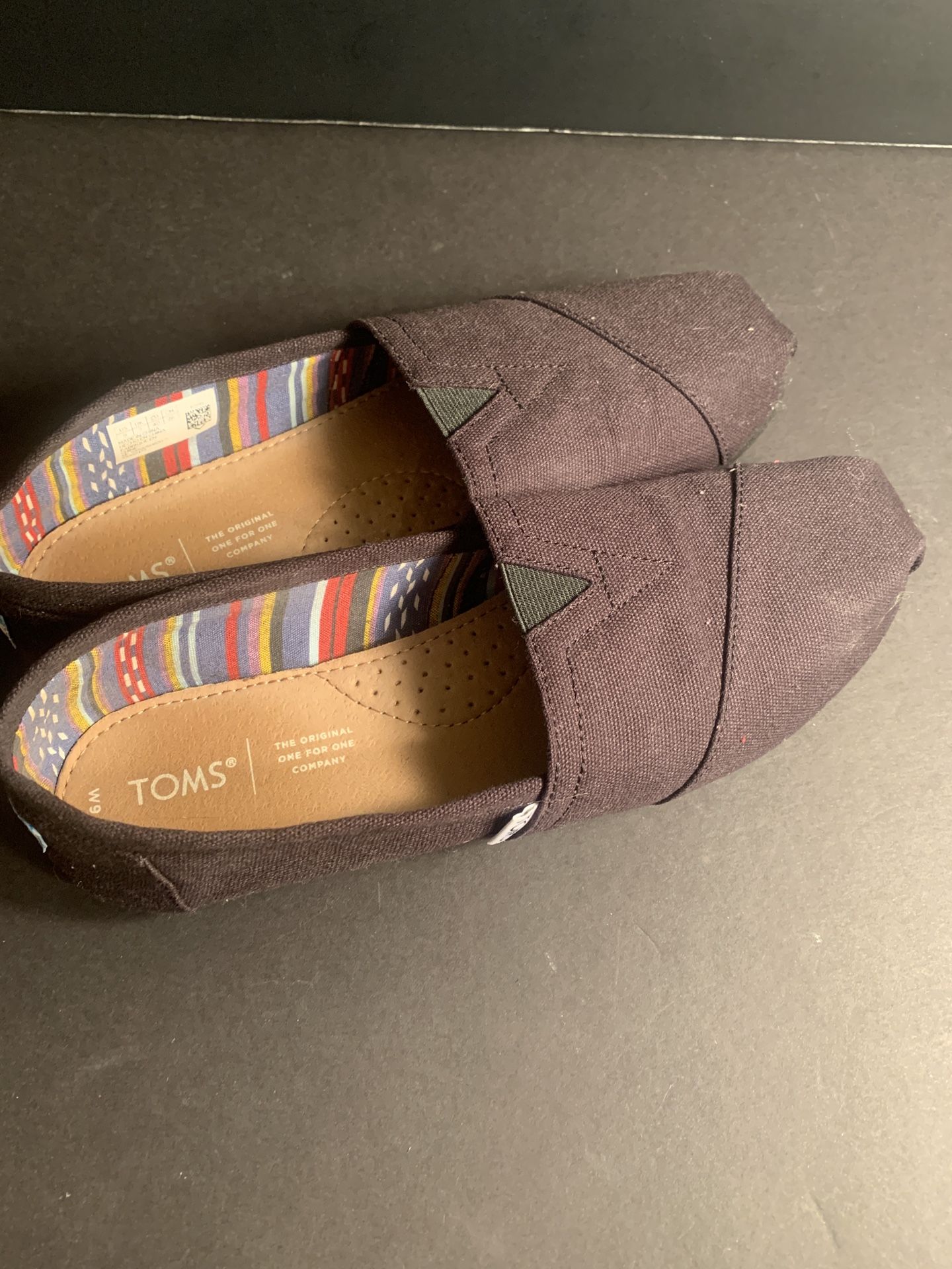 Like New Black Tom’s, Women’s Shoes Size 9