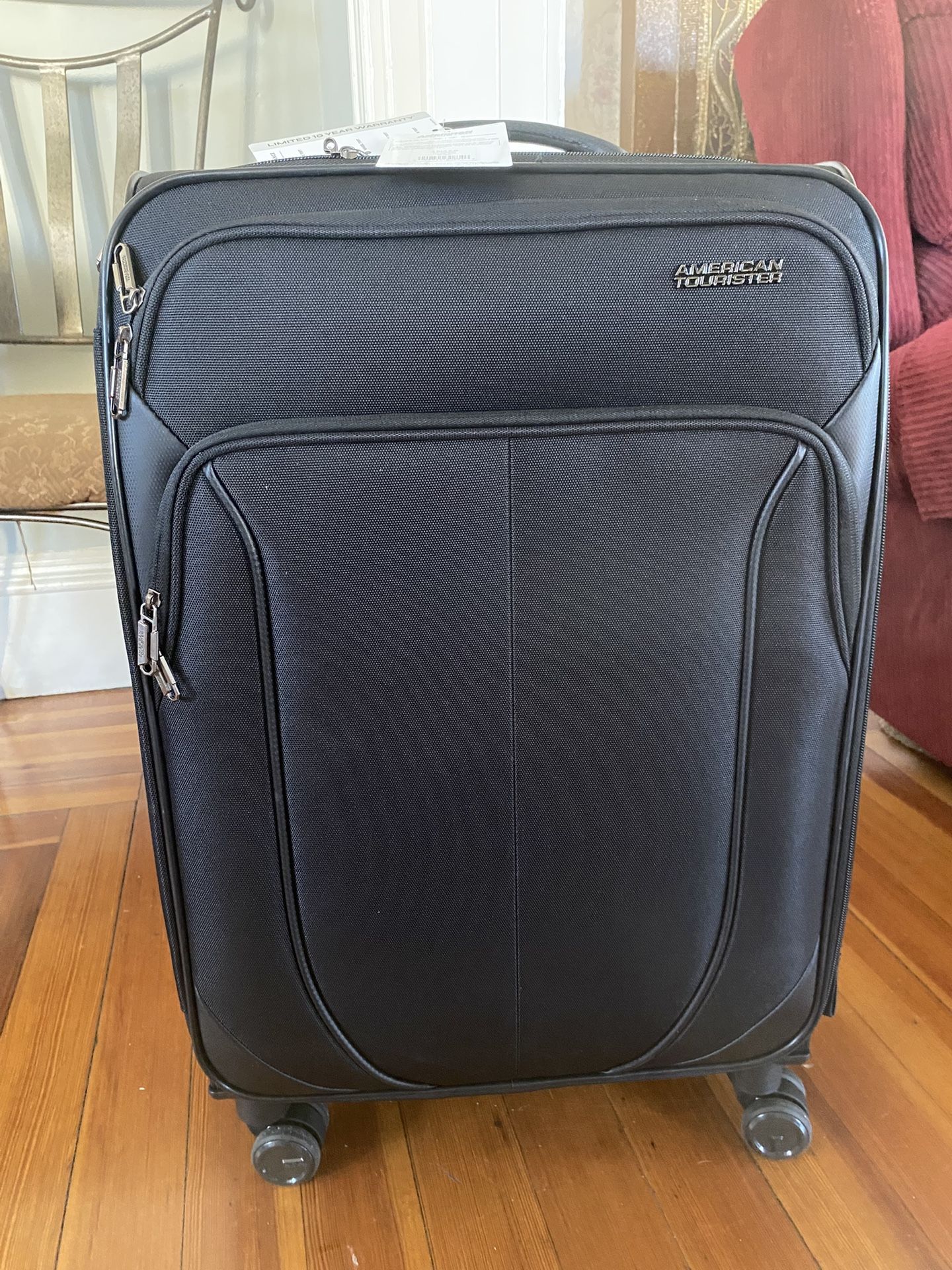 *****NEW*** American Tourister Luggage