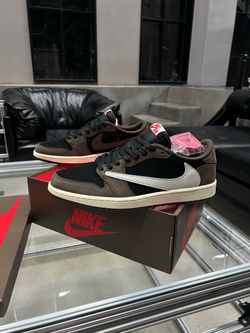 Nike Travis Scott