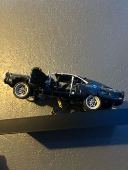 42111 Fast and furious doms dodge charger