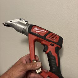 Milwaukee double cut shears 18 gauge