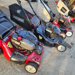 Lawn Mower CRAFTSMAN WITH YR Off GARANTY 