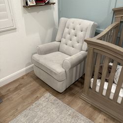 Rocking Chair 