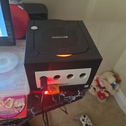 Japanese Gamecube And Jbl Speaker