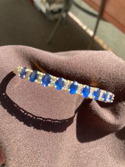 women's 14kt gold sapphire/diamond bangle