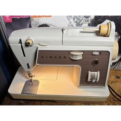 Singer heavy duty touch and sew sewing machine