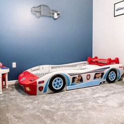 Brand new patrol paw bed never used i brought it and was to big for my son room it’s brand new 