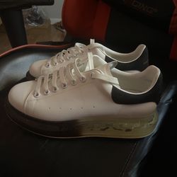 Alexander McQueen Black White Size 10 