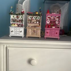 Miniaturas de Christmas, Nuevos, Cada Uno. $ 25.00, Precios Especial