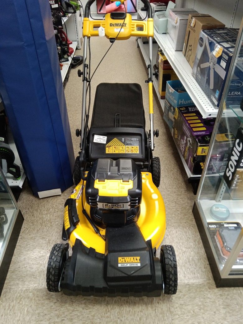 Electric DeWalt Clerance Price Inclued 2 Big Batery An Charger