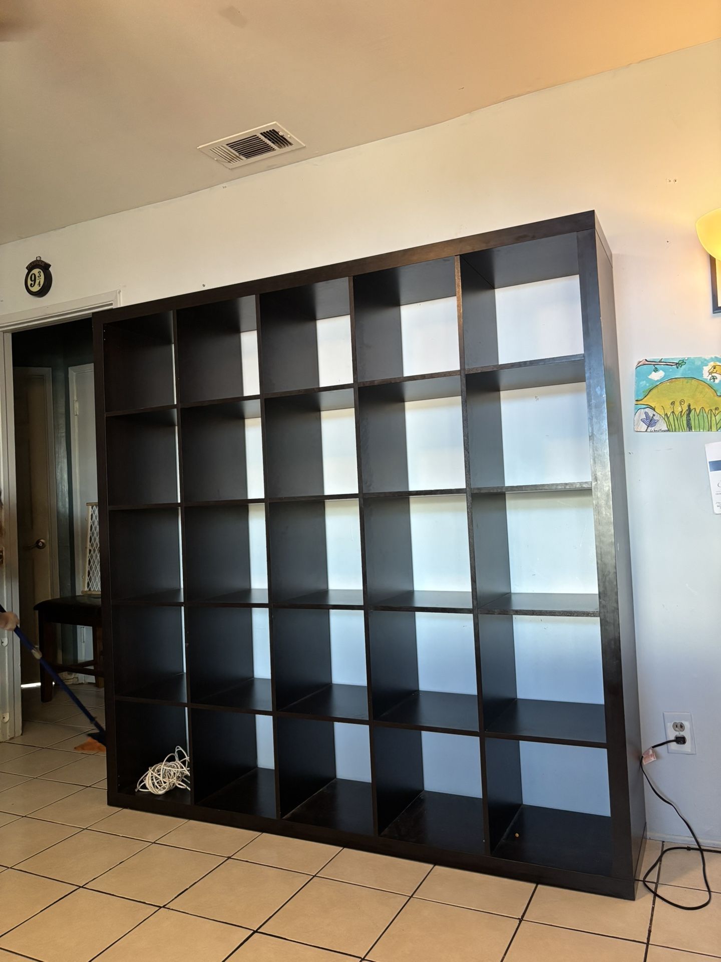 Shelve Unit